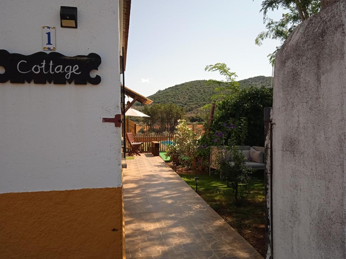 La Tierra Verde Cottage Alcuéscar Buitenkant foto